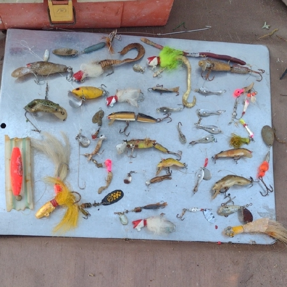 Assorted Fishing Lures Set